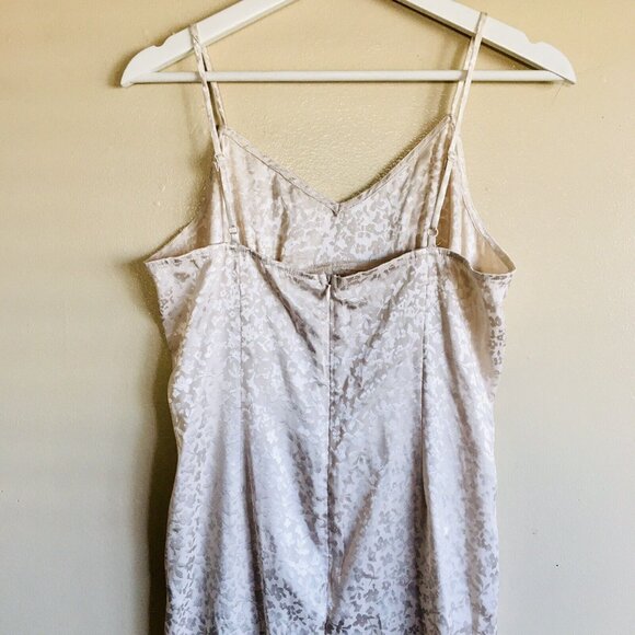 SADIE AND SAGE JUST FOR YOU SATIN MIDI DRESS IVORY FLORAL PRINT SIZE LARGE‎ - Picture 6 of 13